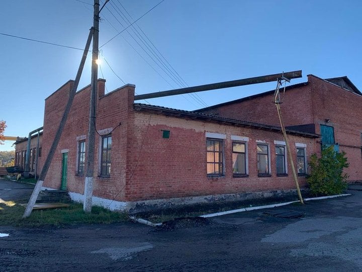 На онлайн-аукціоні продали деревообробні цехи з обладнанням у Ківерцях (фото Prozorro)