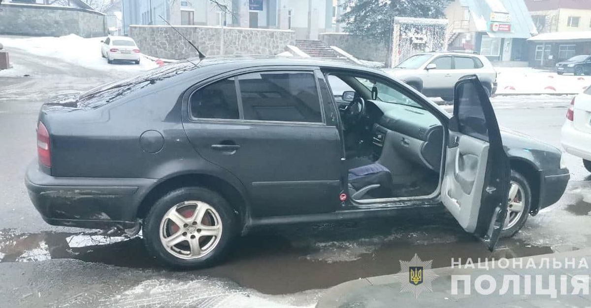 На Закарпатті затримали 17-річного підлітка за побиття і грабіж таксиста