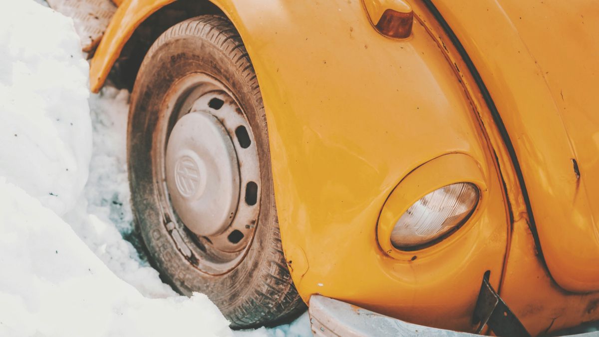Чи потрібно змащувати підкрилки авто взимку: відповідь експертів 