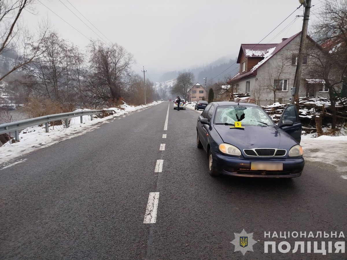 У гірському селі на Закарпатті водій Daewoo на смерть збив 79-річного жителя