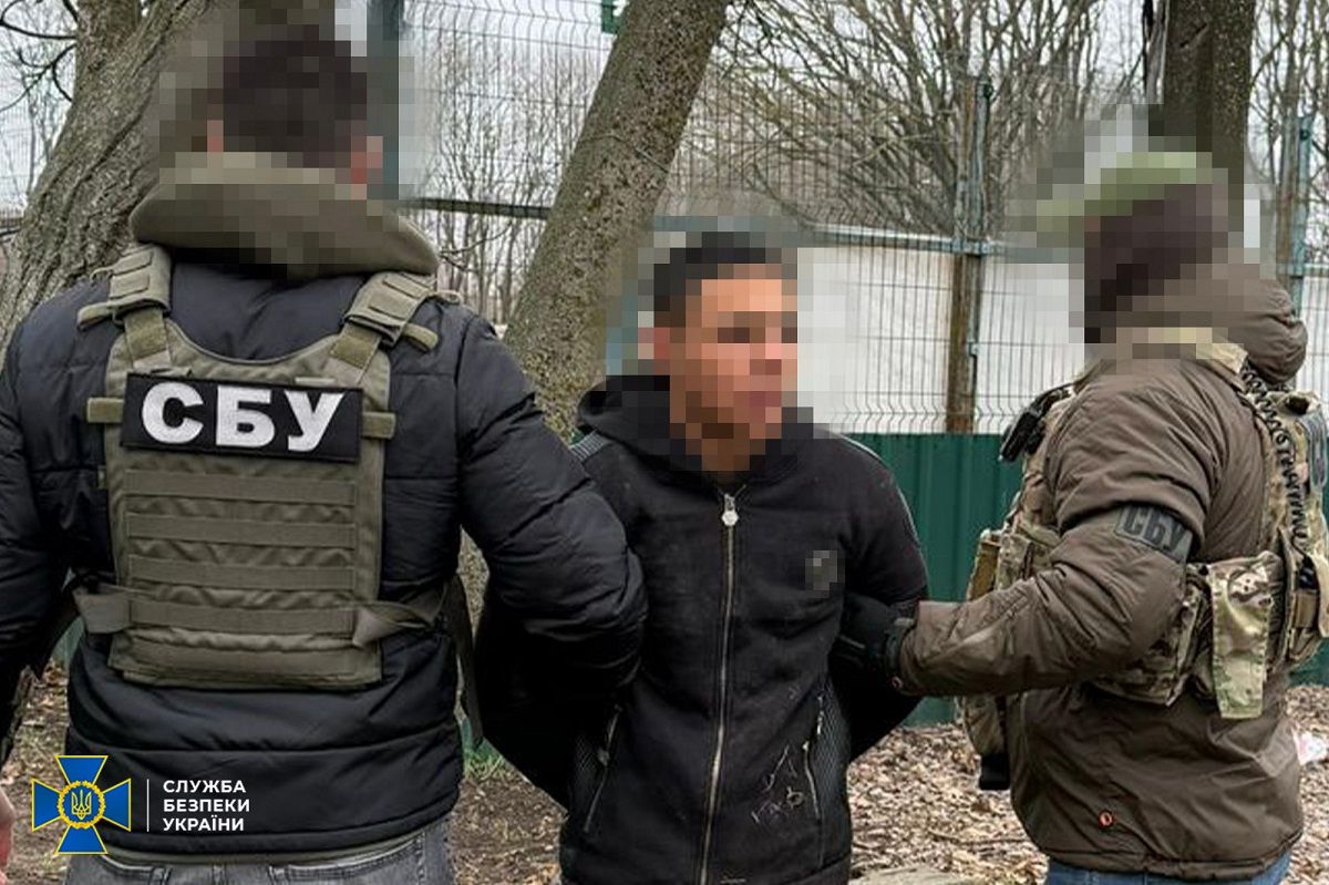 СБУ затримала на Одещині шпигуна за ППО, який завербував до співпраці 15-річного хлопця