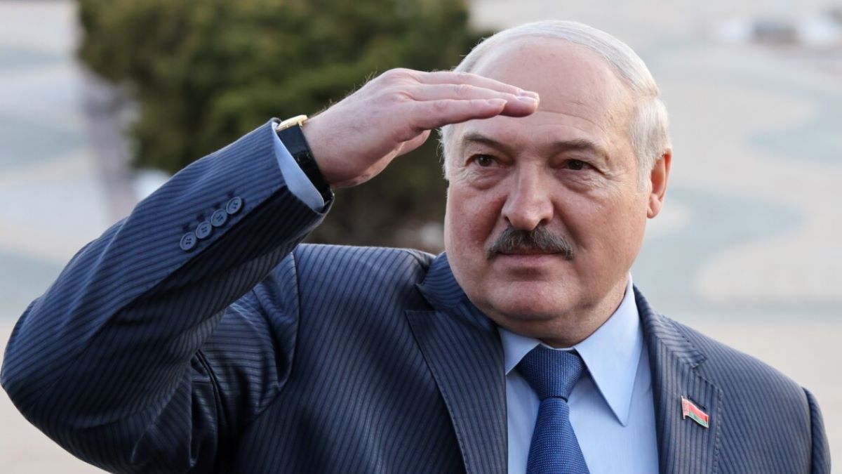 Лукашенко відреагував на слова Зеленського про пропозицію удару по Мозирському НПЗ