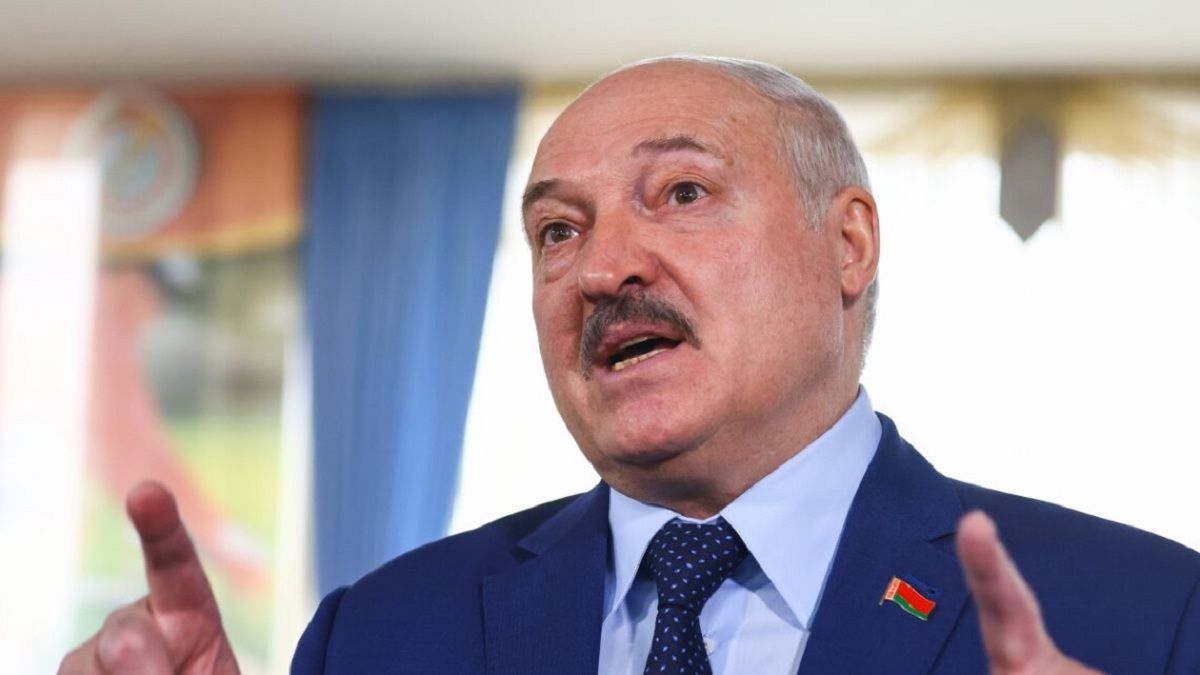 У Білорусі екзитпол показав перемогу самообраного диктатора Лукашенка 