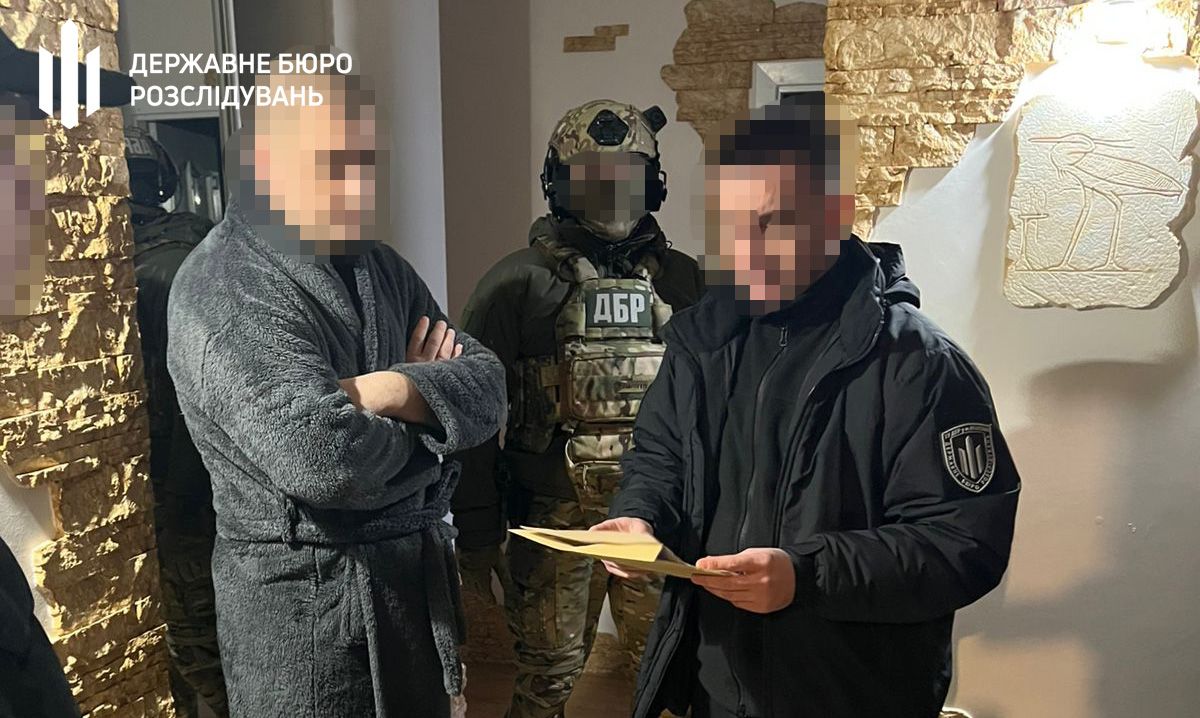 На Дніпропетровщині заступник командира частини вкрав 24 прилади нічного бачення
