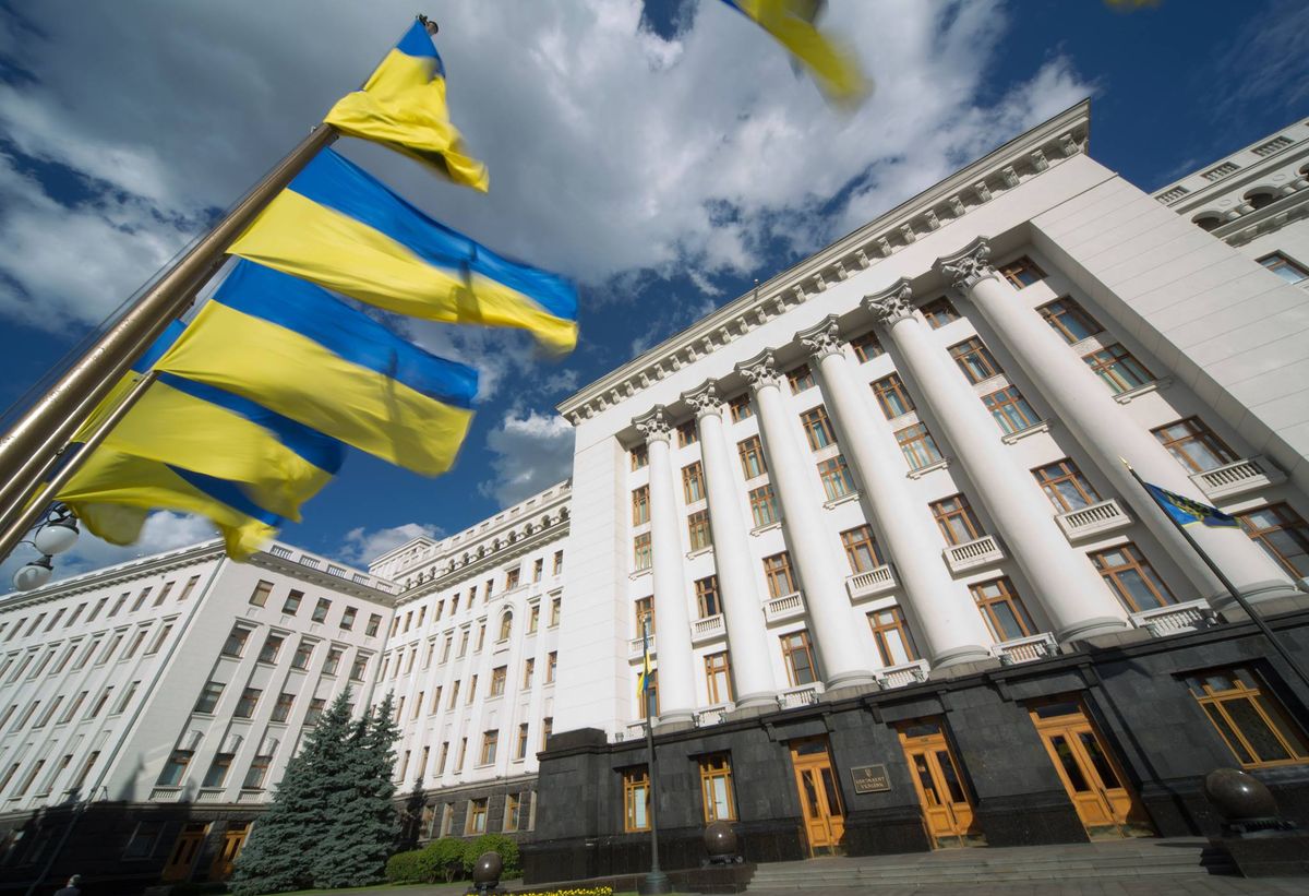Асоціація міст України звернулась до президента через тиск на місцеве самоврядування