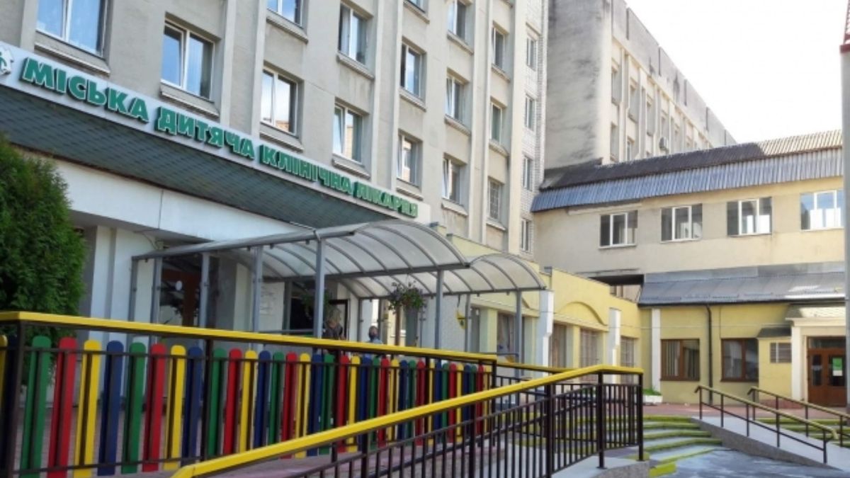 Суд оштрафував львів'янку за напад на лікарку за нібито помилковий діагноз