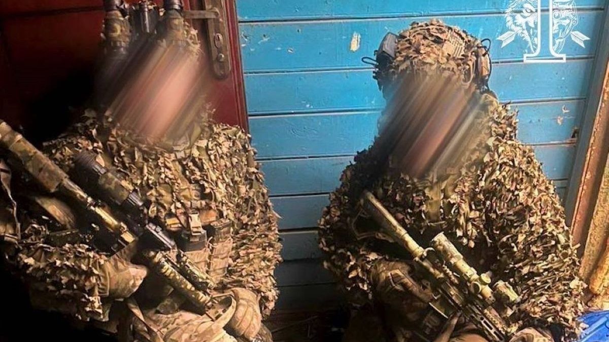 Воїни ССО захопили важливі трофеї та документи ворога на Курщині