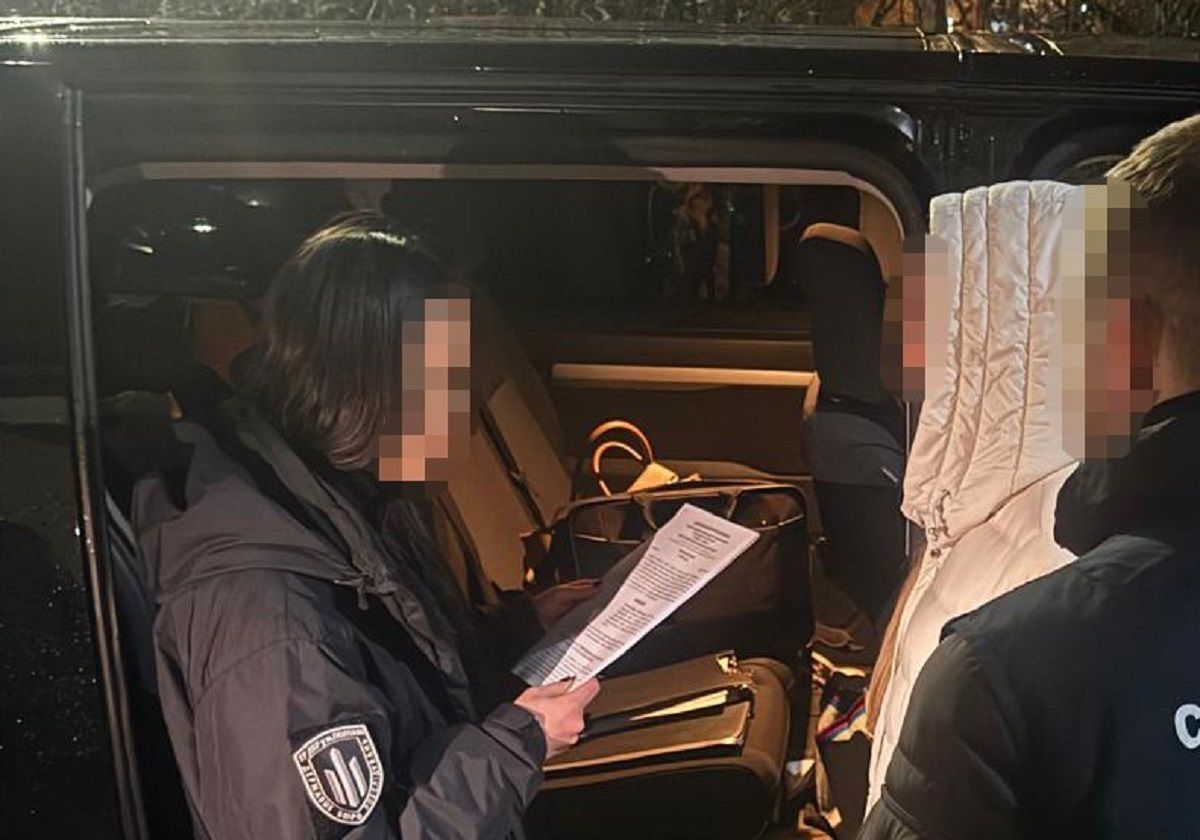 ДБР викрило дезертира та правоохоронця на організації виїзду військовозобов'язаних до Європи