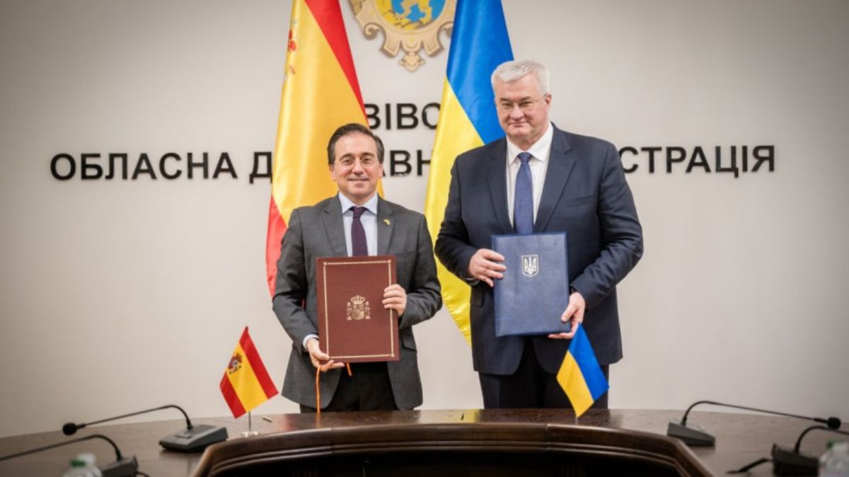 Окремі українські школи залучать до мережі іспанських білінгвальних секцій