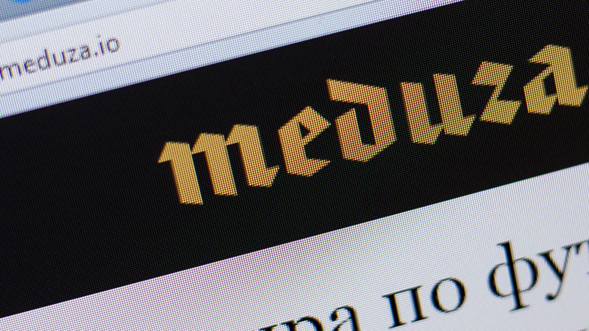 У Німеччині прибрали рекламу російського ЗМІ «Медуза» з кадрами війни в Україні