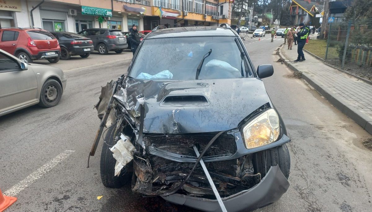 Поліцейські затримали 32-річного водія Toyota RAV4 за п’яну ДТП у Брюховичах