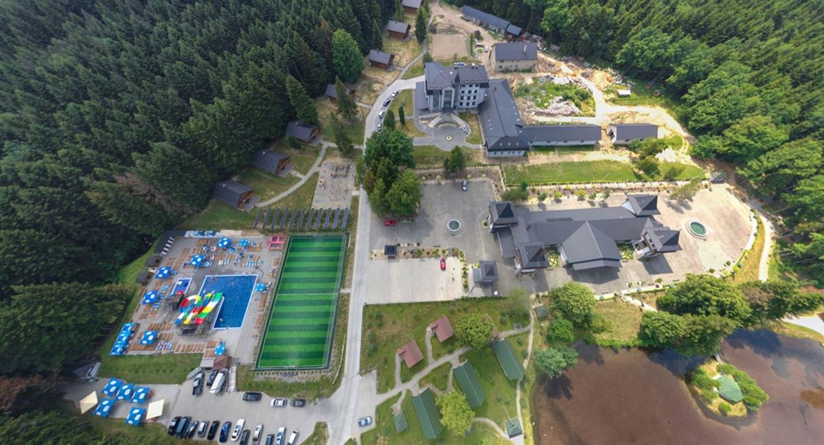 Ексдружина львівського митника не змогла скасувати арешт готельного комплексу