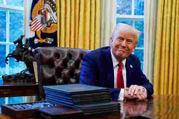 Дональд Трамп заявив, що надасть Україні допомогу в обмін на рідкісноземельні метали