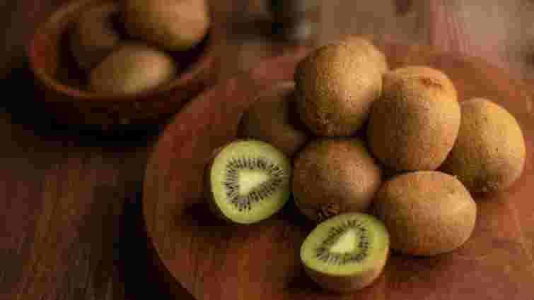 Як обрати стиглий та смачний ківі: на що варто звертати увагу при покупці Як обрати стиглий та смачний ківі: на що варто звертати увагу при покупці