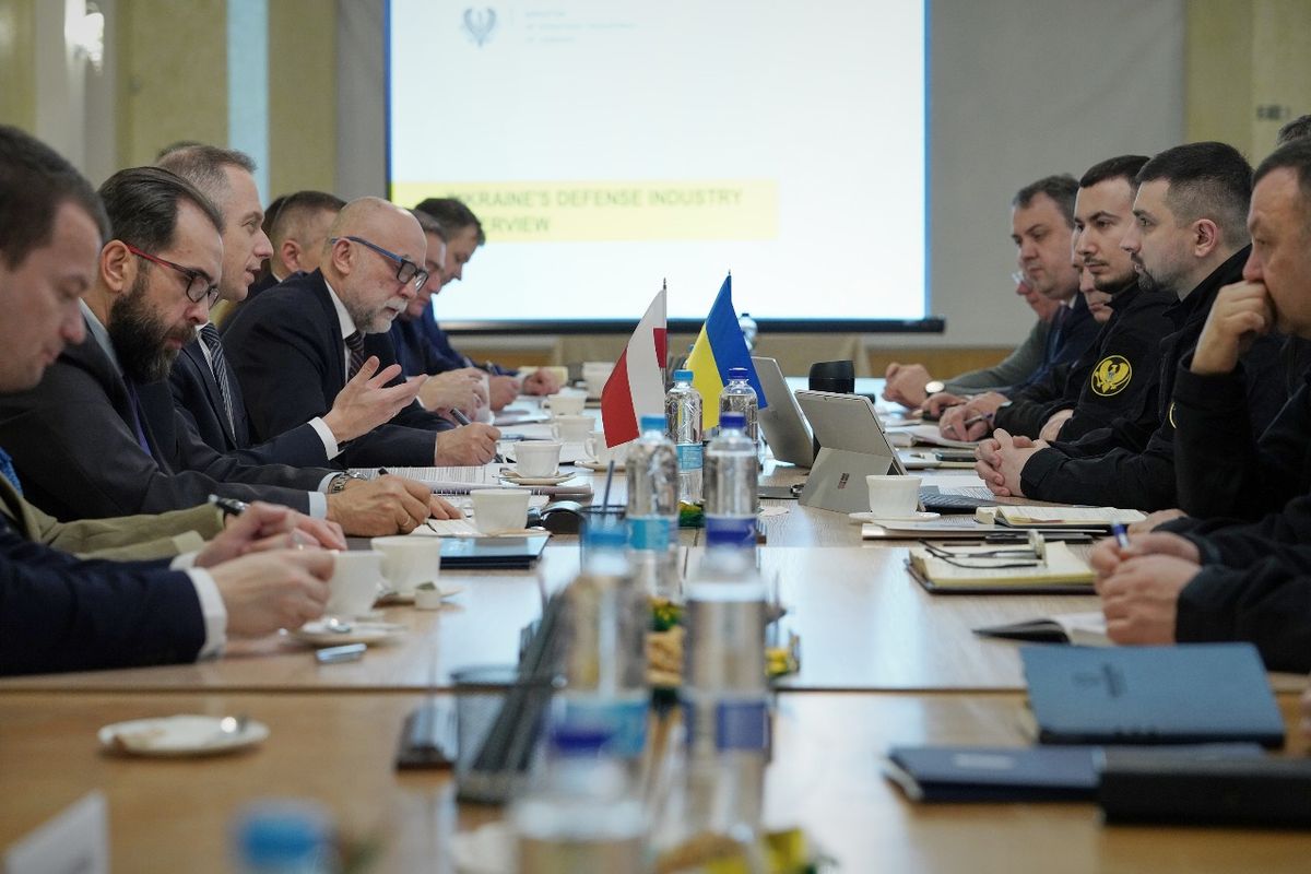 Україна та Польща підписали меморандум про виробництво озброєння