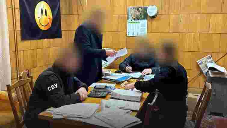 На Закарпатті викрили голову ВЛК та медиків, які робили ухилянтам довідки про інвалідність