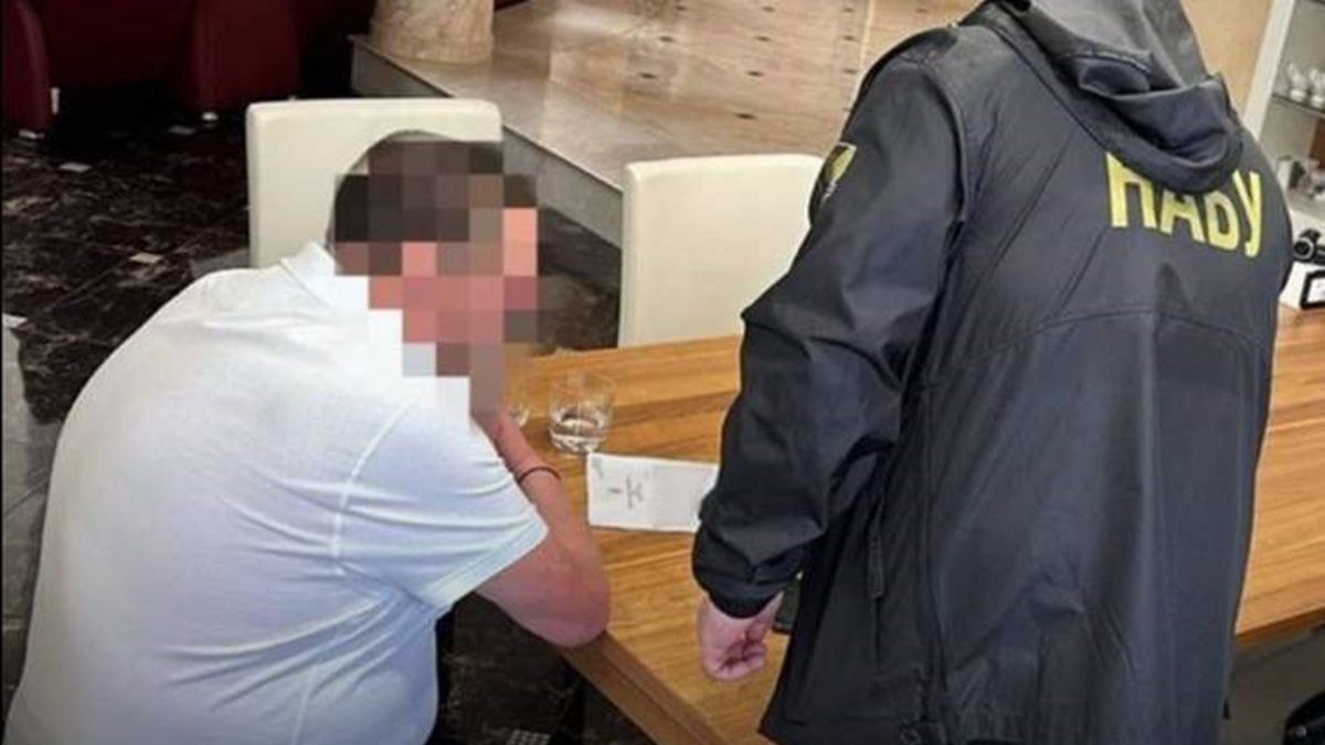 Підприємець Юрій Кушнір уник покарання за хабар голові Чернівецької облради