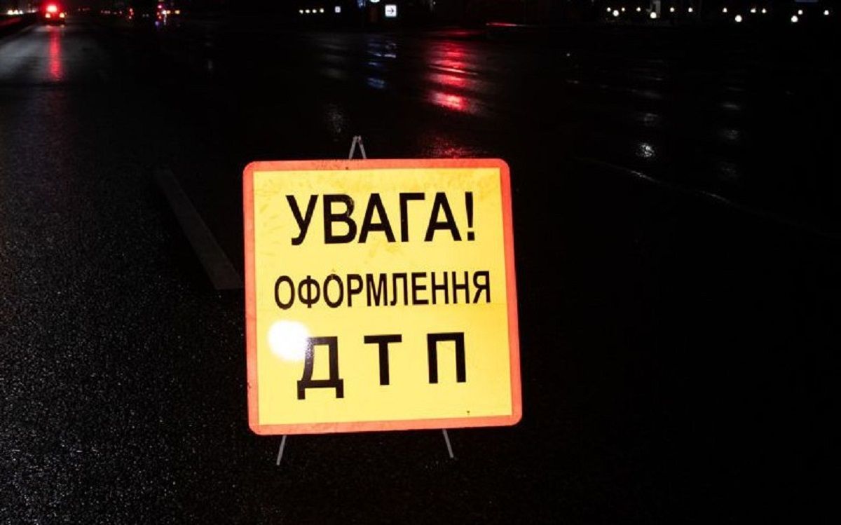 На Львівщині водій автомобіля ВАЗ в'їхав у міст,  загинули двоє пасажирів 