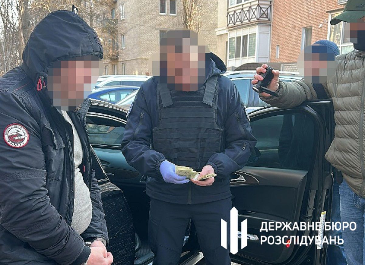 У Миколаєві затримали співробітника ТЦК за вимагання грошей з родичів мобілізованих