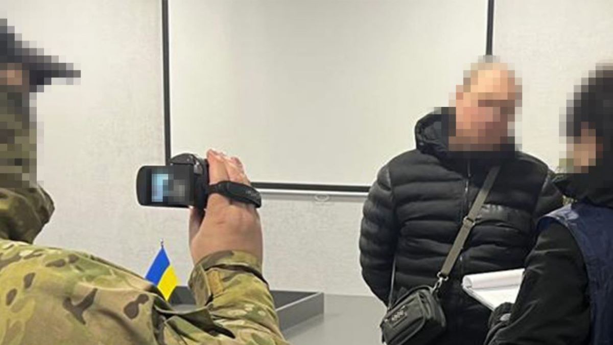 Працівник колонії на Київщині зливав росіянам дані про ексзасуджених, що воюють за Україну