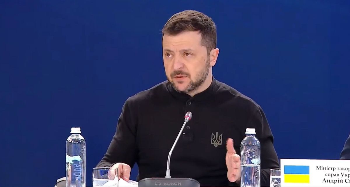 Сигналом про мир від Росії може стати звільнення всіх полонених, – Зеленський 