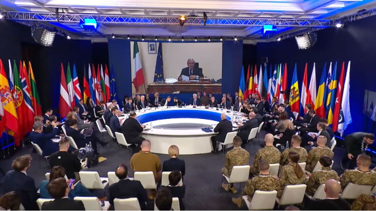 Низка країн оголосила про нові пакети допомоги для України 