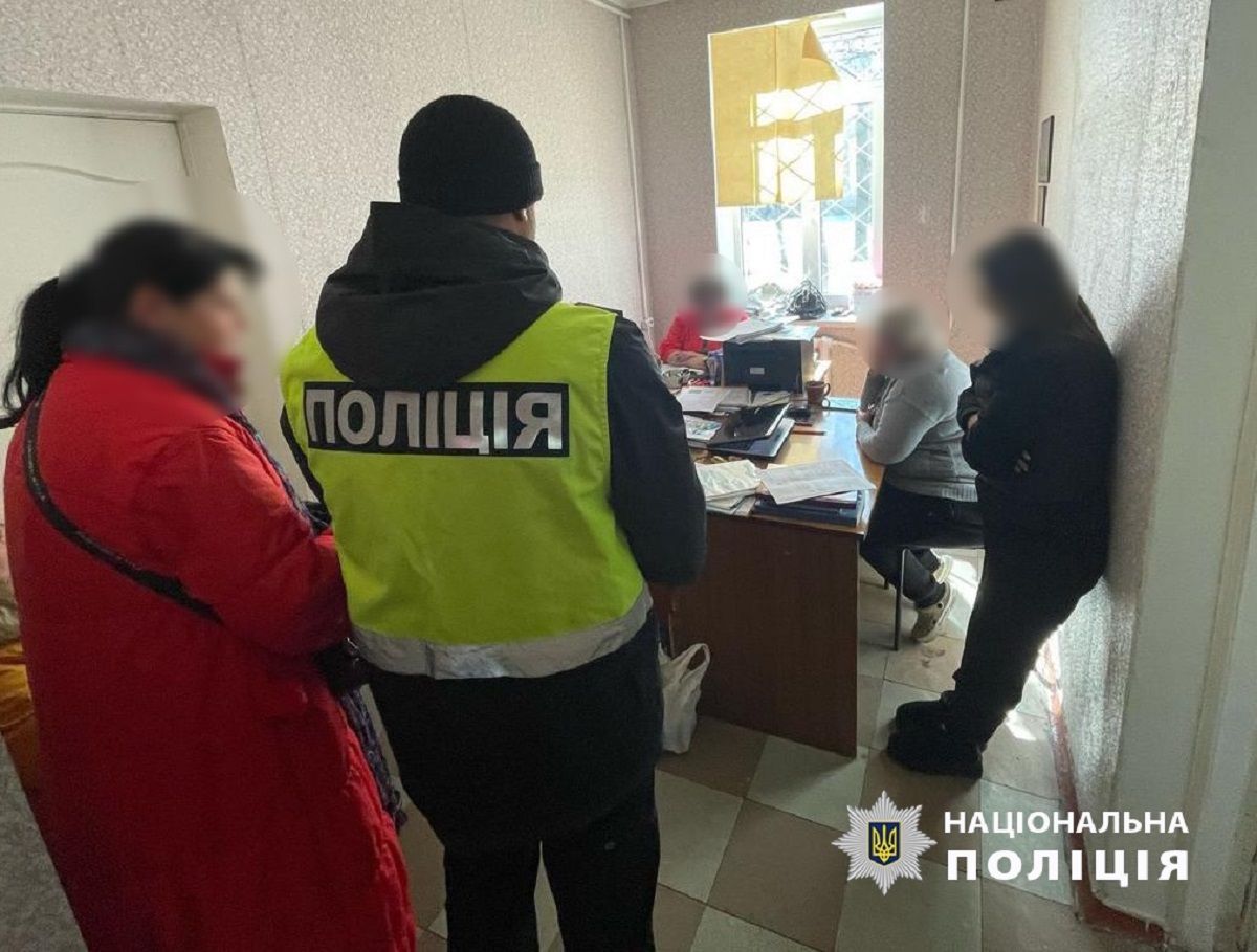 На Дніпропетровщині секретарку та членкиню ВЛК викрили на встановленні фальшивих діагнозів