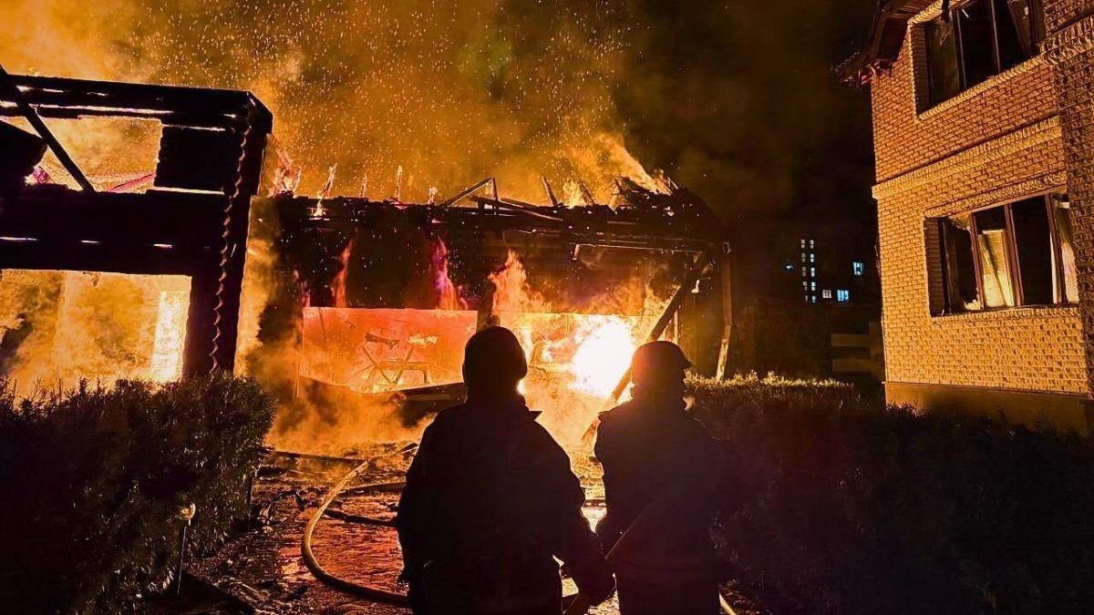 На Київщині внаслідок атаки БпЛА загинула людина, є поранені та руйнування