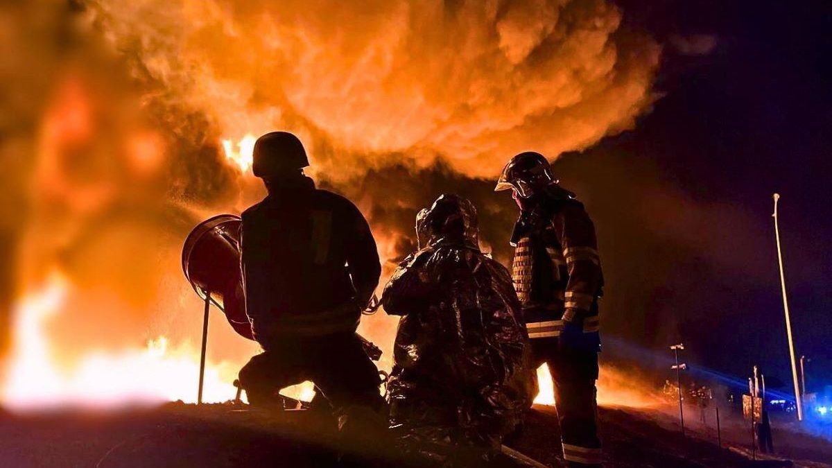 Вночі російські війська атакували Україну понад 160 БпЛА