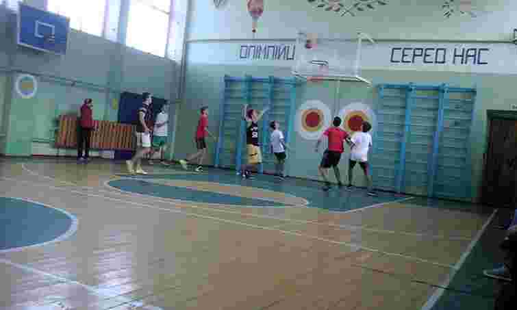 У Калуші за 450 тис. євро гранту ЄС відремонтують спортзали у семи ліцеях