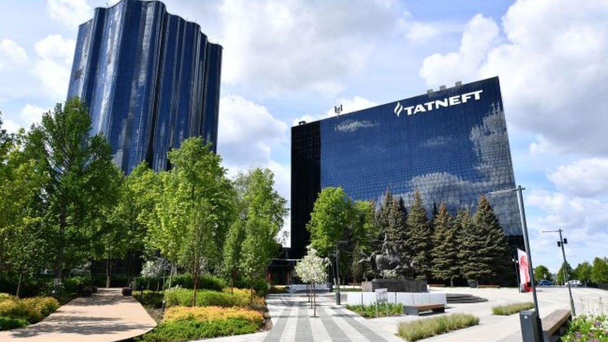 В Україні націоналізували активи однієї з найбільших нафтових компаній Росії