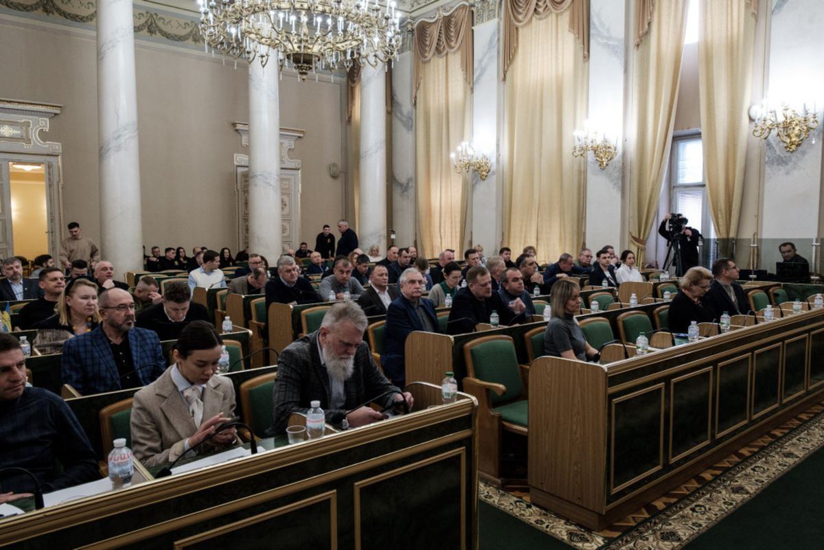Львівська облрада закликала не дискредитувати військових командирів під час війни