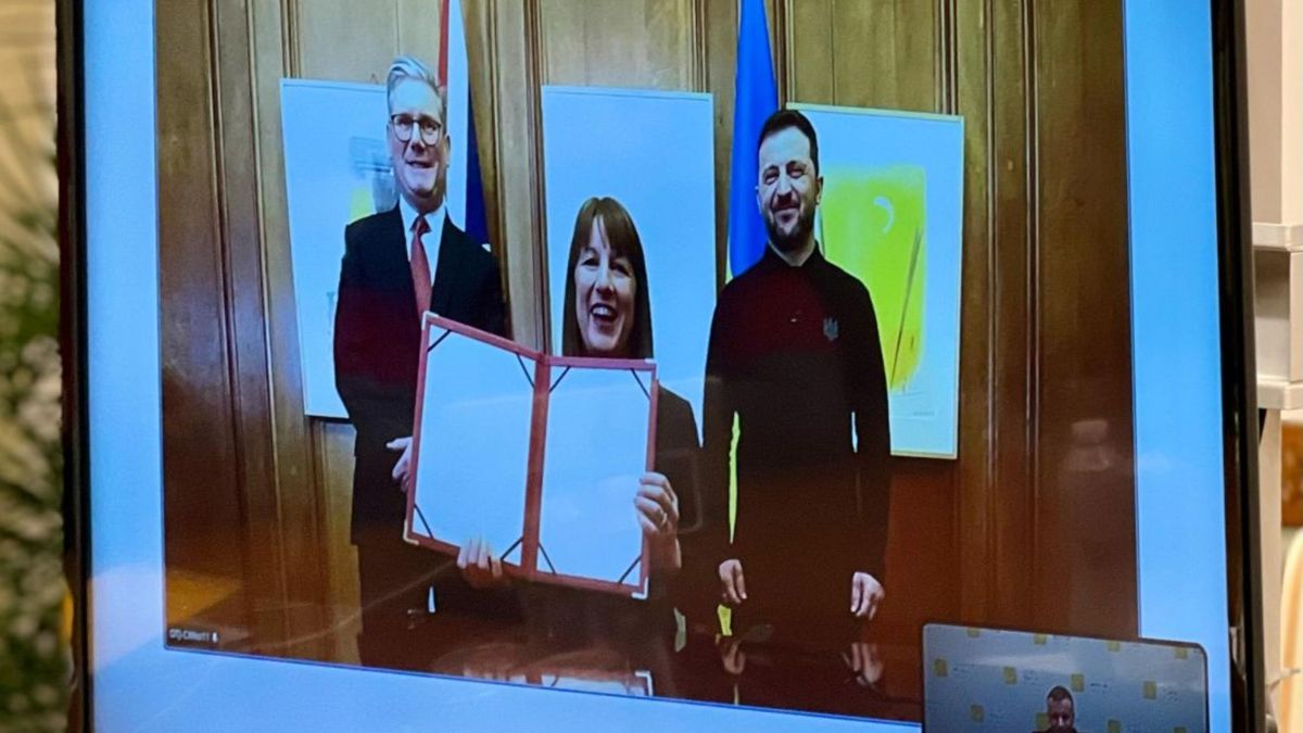Велика Британія надасть Україні 3,2 млрд доларів позики на оборону 