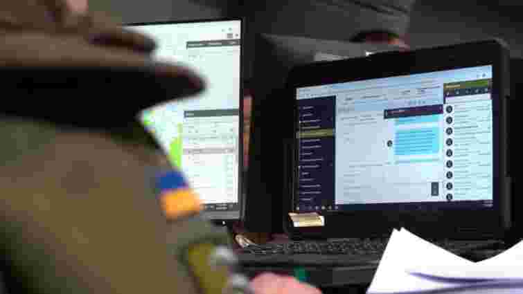 Підозрюваному у розкраданні грошей ексначальнику військ зв'язку ЗСУ призначили запобіжний захід