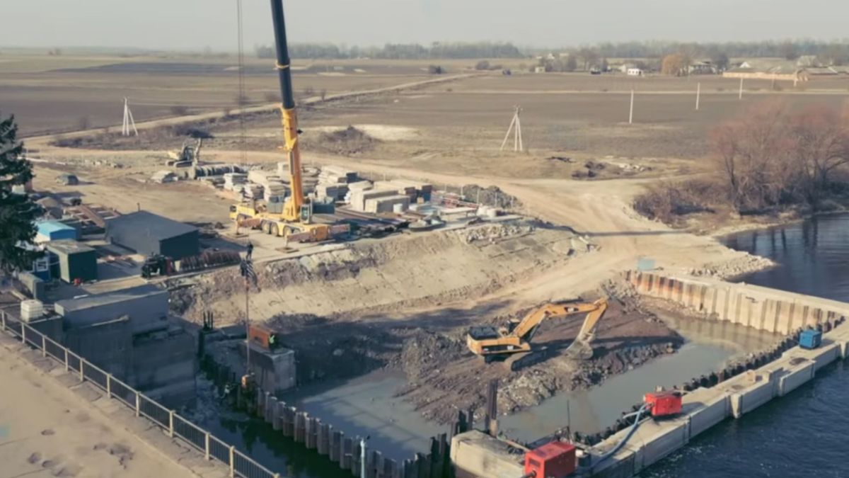 Компанія Зіновія Козицького будує ГЕС на березі Західного Бугу