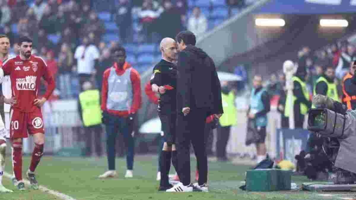 Португальський фахівець заробив безпрецедентне покарання в Лізі 1 Португальський фахівець заробив безпрецедентне покарання в Лізі 1