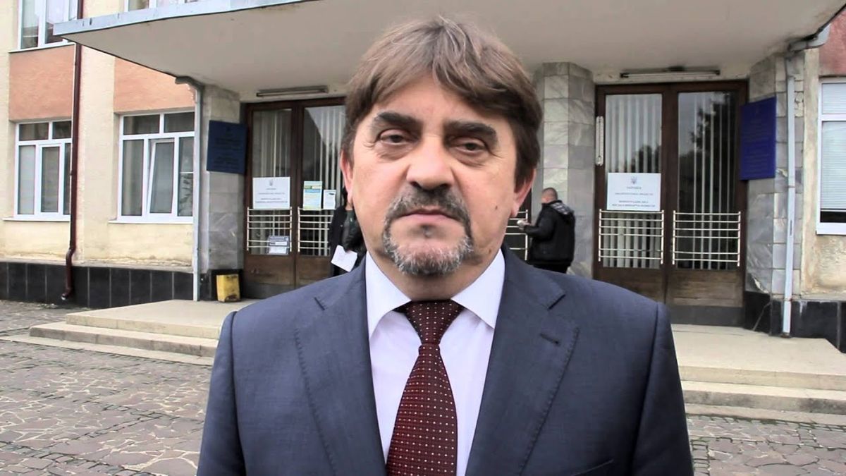 Міський голова Виноградова Степан Бочкай задекларував 1 млн грн зарплати у 2024 році