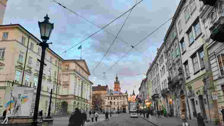 Синоптики третій день поспіль фіксують у Львові температурні рекорди