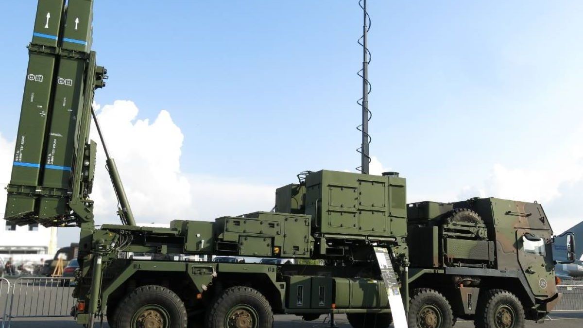 Україна отримає втричі більше німецьких систем ППО IRIS-T

