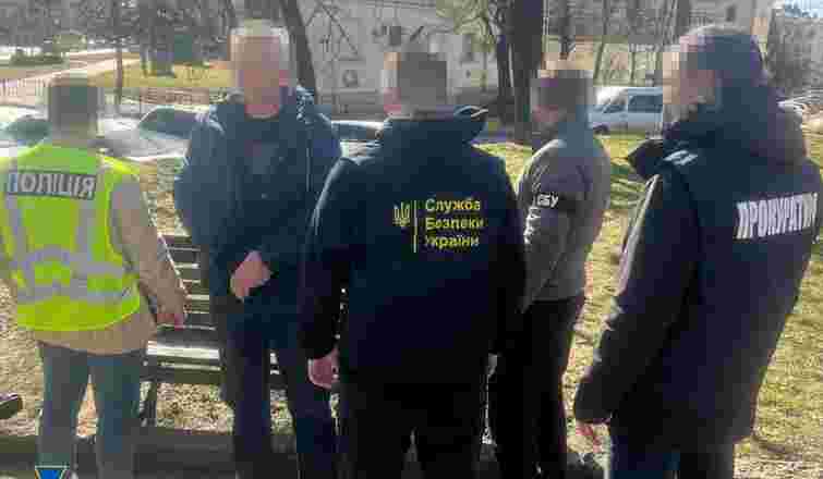 66-річний львів’янин за 17 тис. доларів організовував втечу ухилянтів за кордон