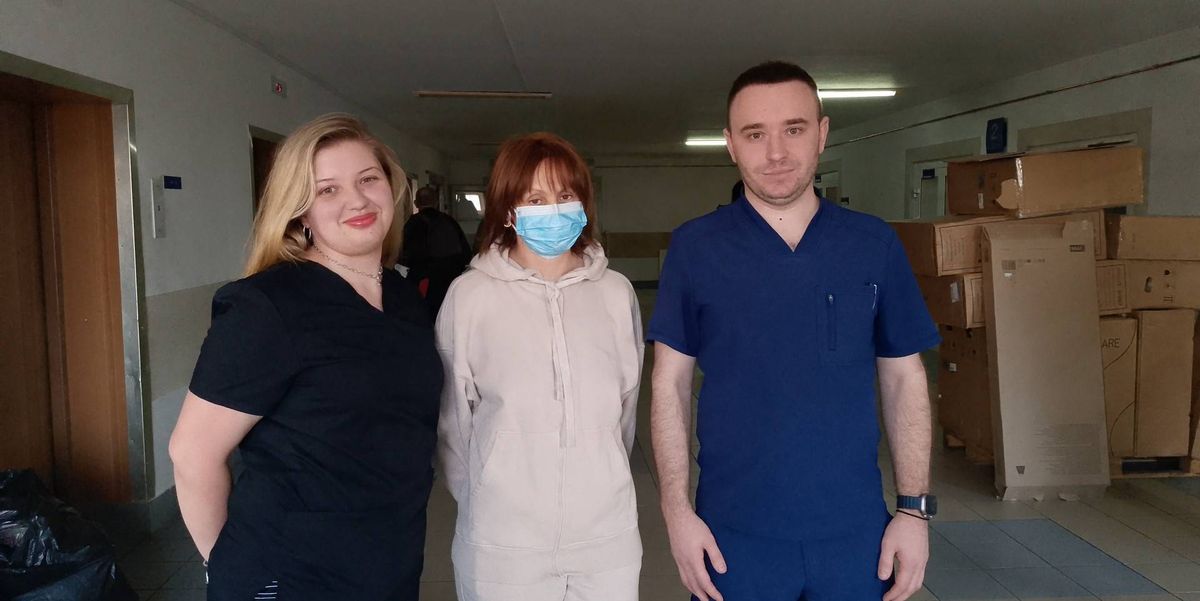 В Івано-Франківську 44-річній пацієнтці пересадили нирку її чоловіка