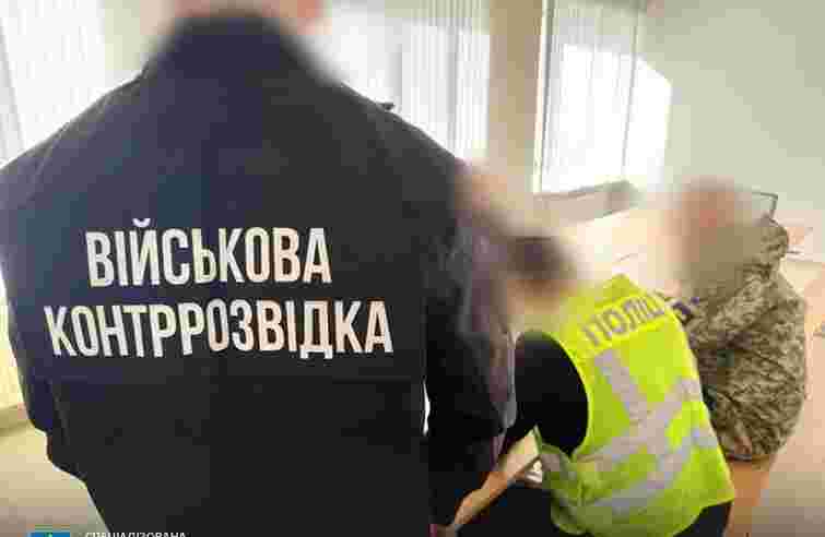 Залучені до зведення будинку для командира солдати тернопільської бригади отримали підозри