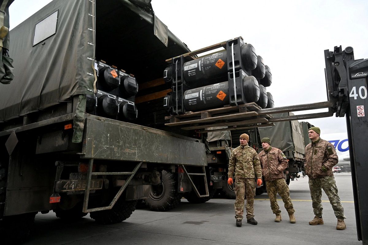 США відновлюють військову допомогу та обмін розвідданими з Україною 