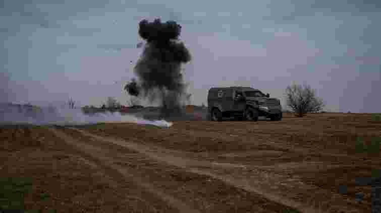 Поляки за півтори доби зібрали 300 тис. доларів на броньований медевак для ЗСУ