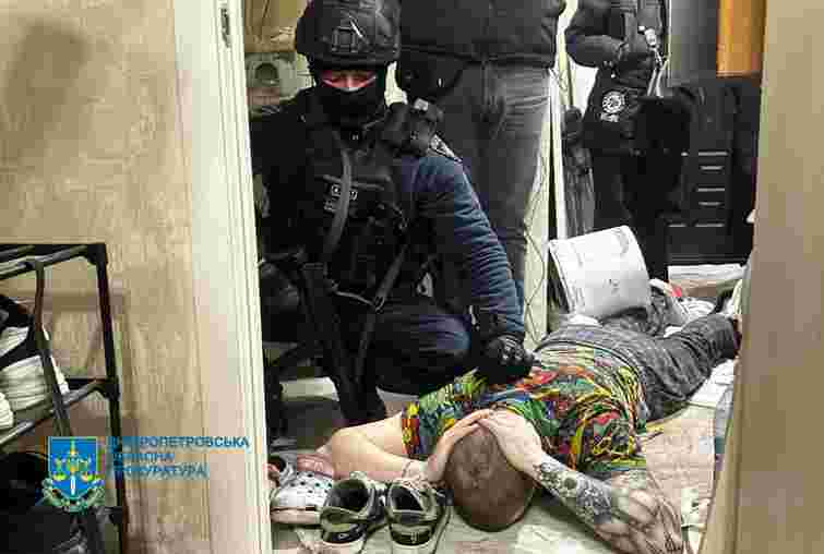 На Дніпропетровщині викрили шахрайську організацію, яка ошукувала іноземців