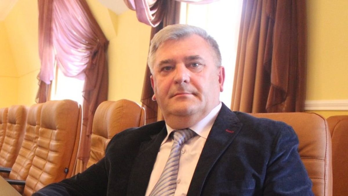Суд зменшив заставу помічнику ректора ЛНУ у справі вимагання мільйона доларів хабаря