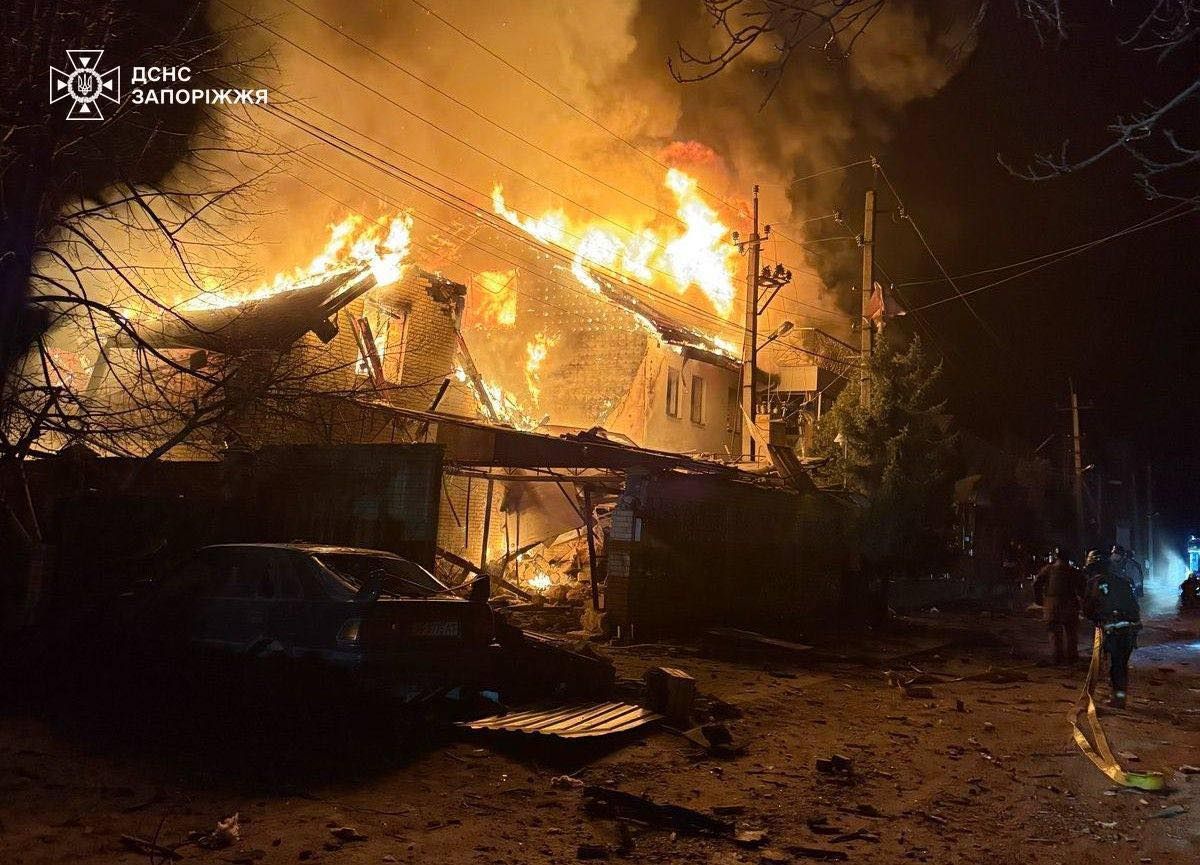 Окупанти вночі завдали авіаударів по Запоріжжю, є поранені