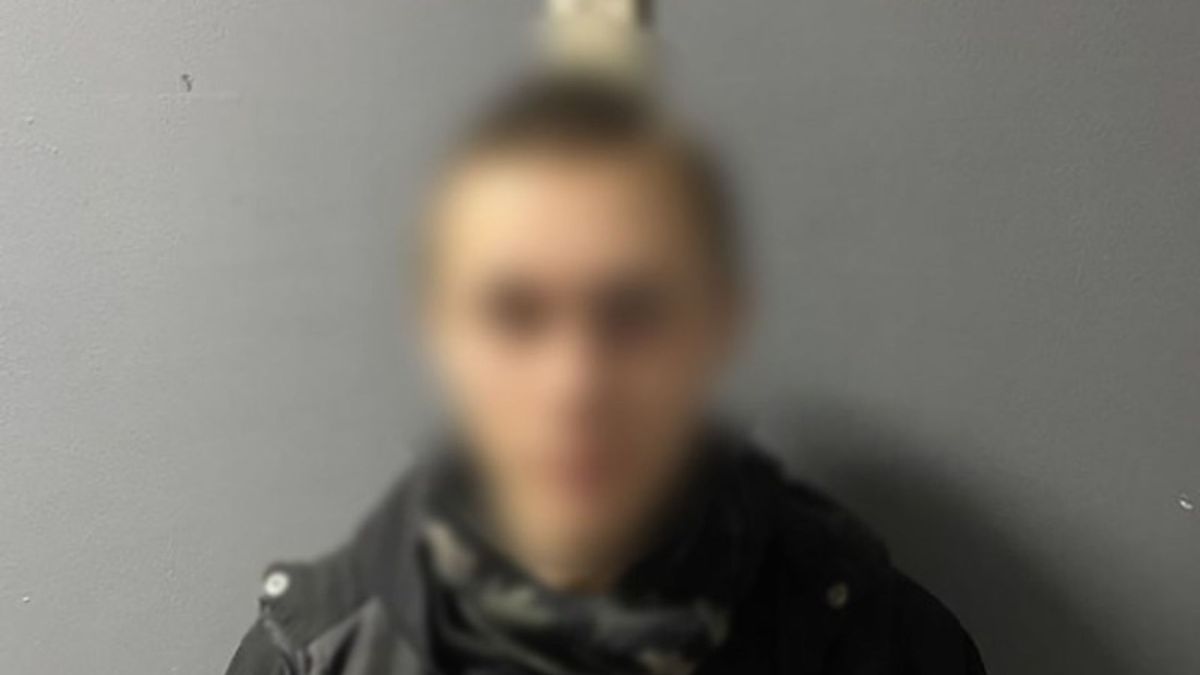 У Києві 19-річний хлопець на замовлення російських спецслужб намагався підпалити банк 