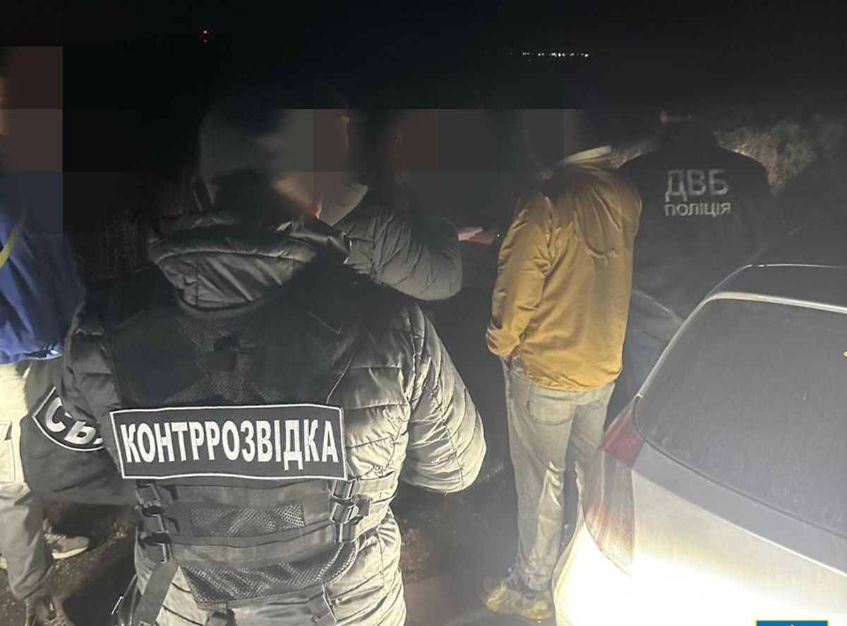 На Тернопільщині поліцейський вимагав 17,5 тис. доларів в знайомого за довідку для ТЦК  