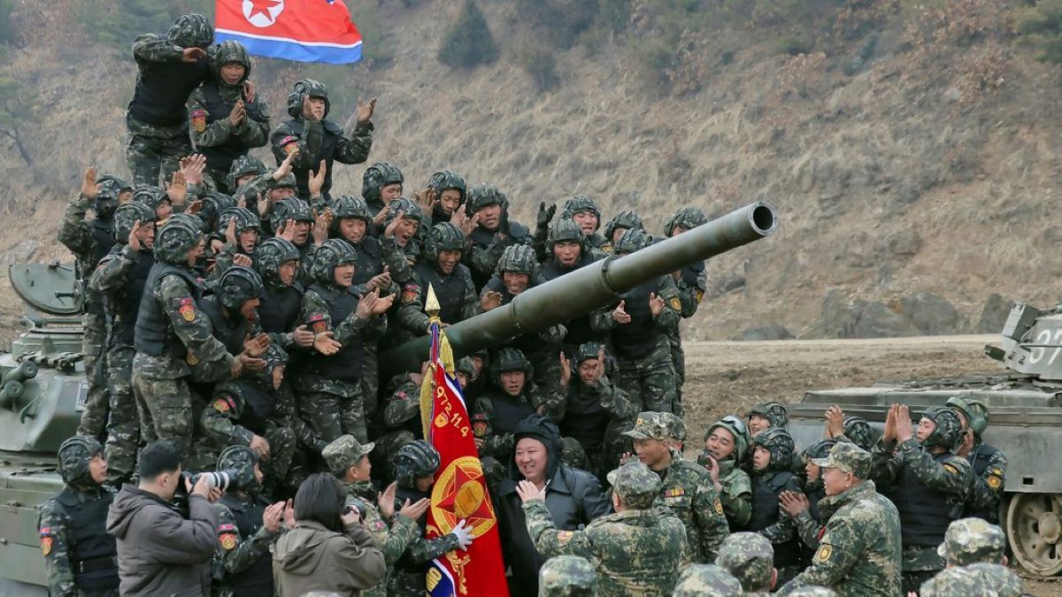 КНДР відправила до Росії ще тисячі солдатів, ракети та інше озброєння